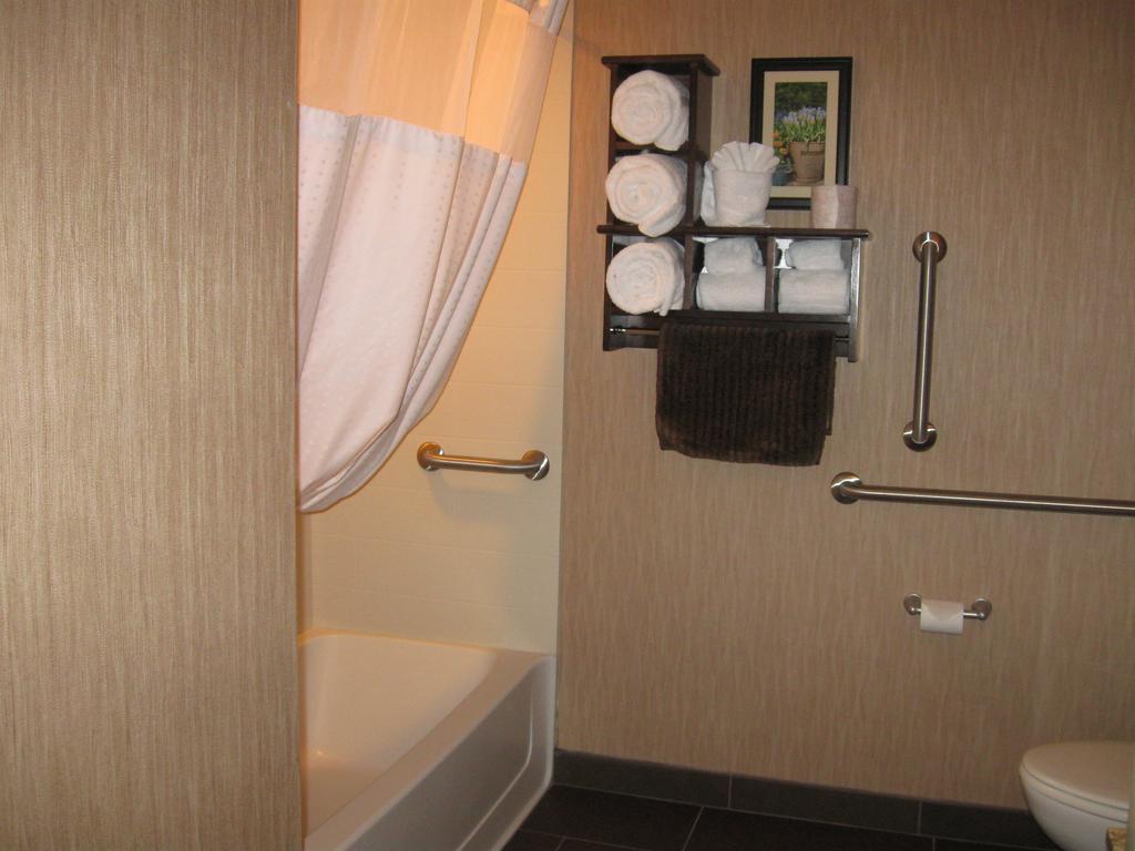 Little Missouri Inn & Suites New Town Værelse billede