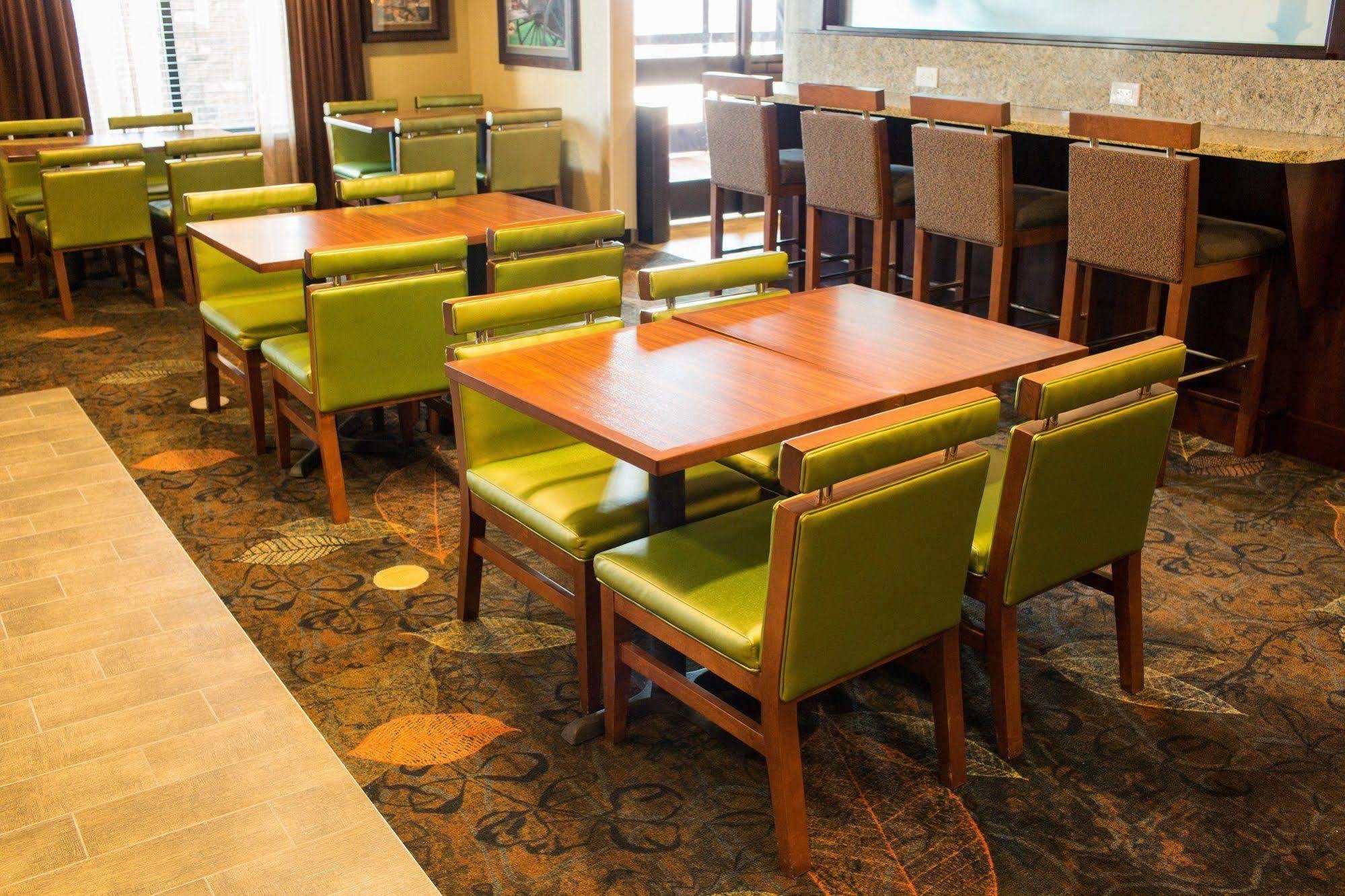 Little Missouri Inn & Suites New Town Eksteriør billede