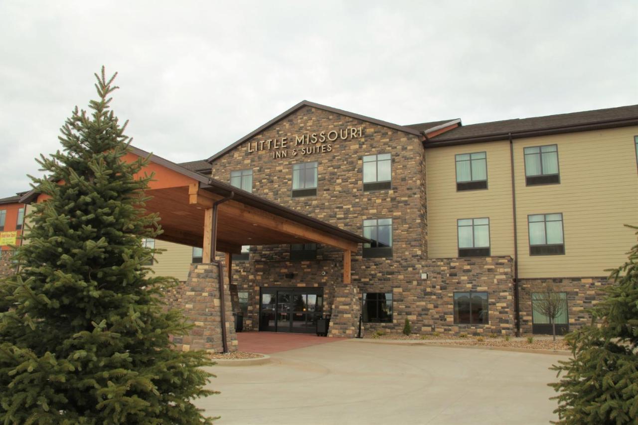 Little Missouri Inn & Suites New Town Eksteriør billede